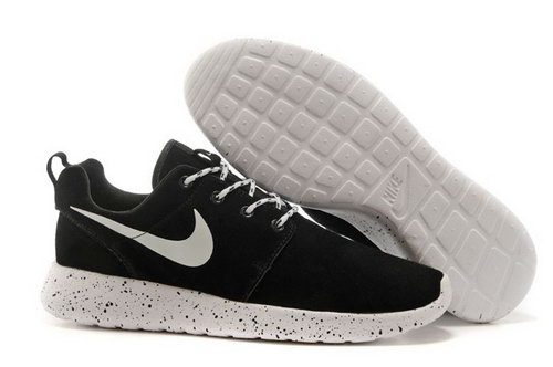 Nike Roshe Run Hyp Prm Qs Mens Shoes Fur Black White New Winter Korea